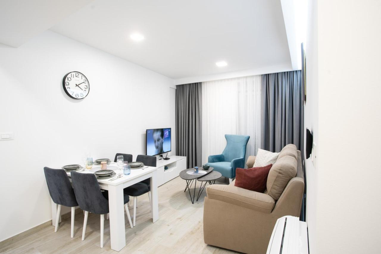 Apartmani Centar 루브스키 외부 사진