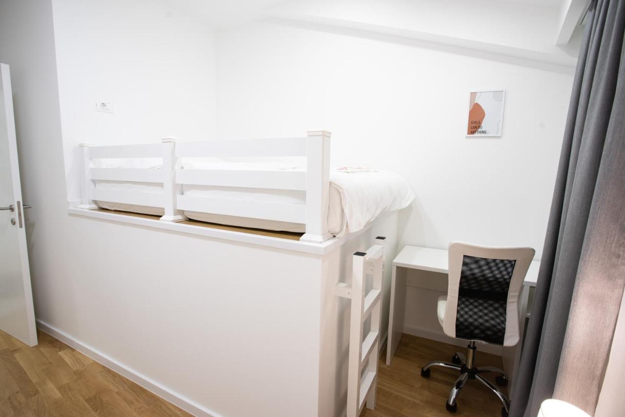 Apartmani Centar 루브스키 외부 사진