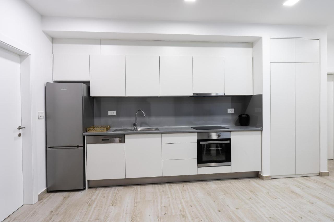 Apartmani Centar 루브스키 외부 사진