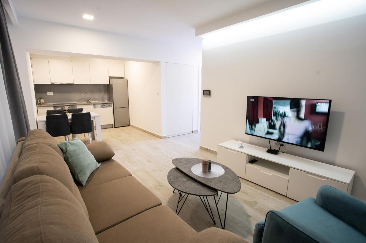 Apartmani Centar 루브스키 외부 사진