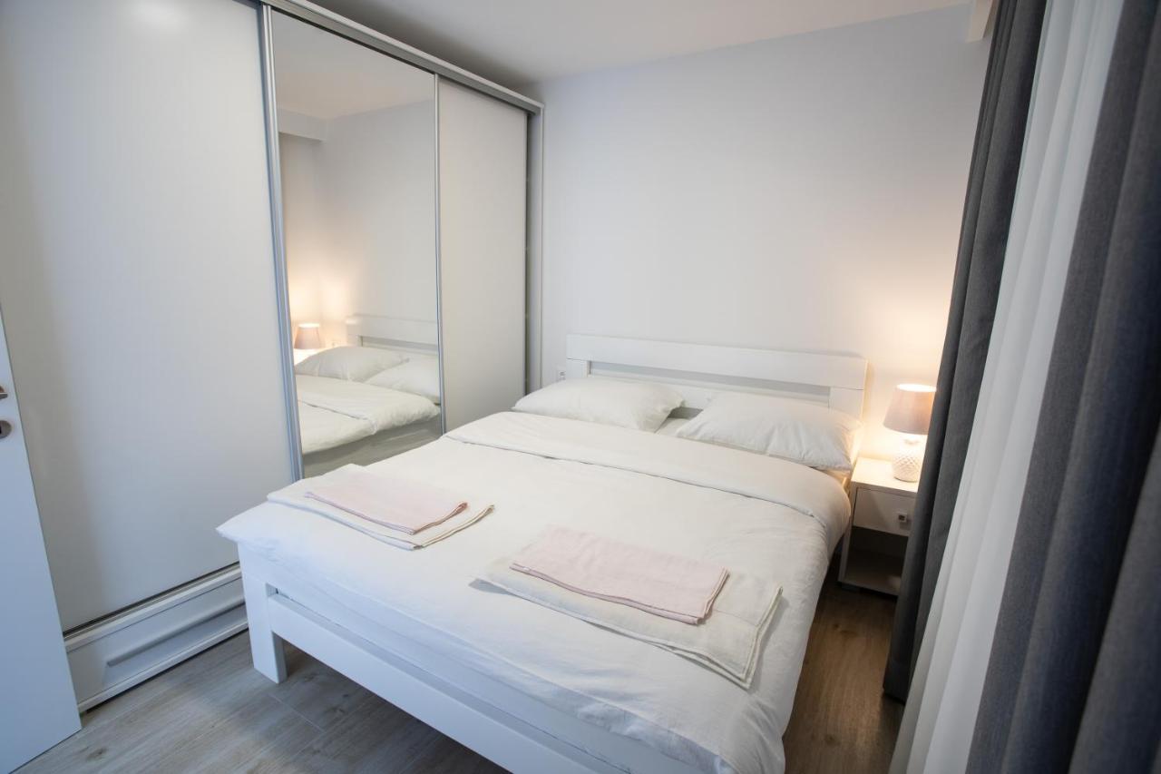 Apartmani Centar 루브스키 외부 사진